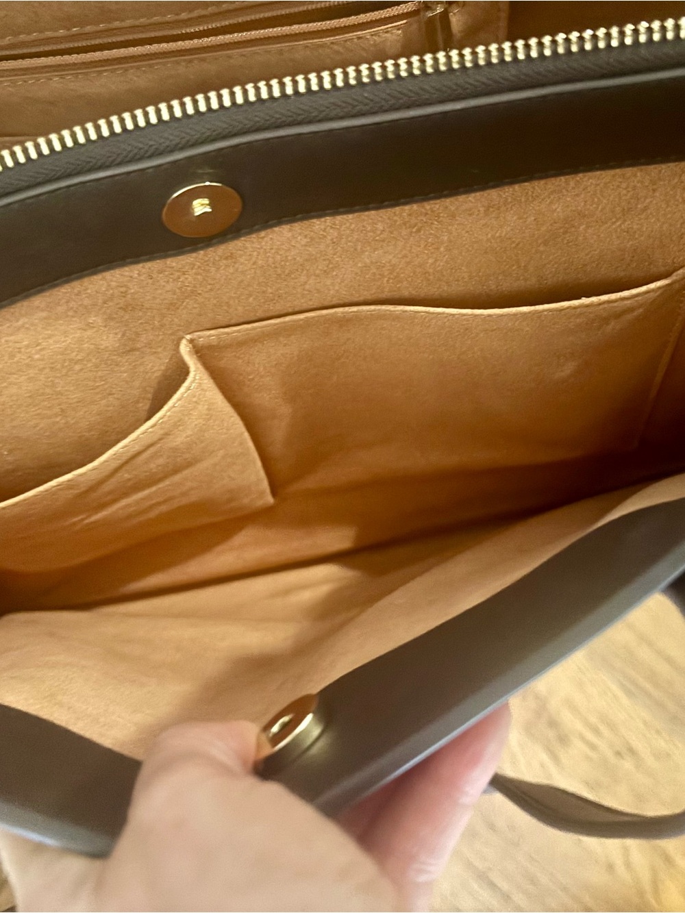 Paloma Tote for Fall! - Picture 5 of 15